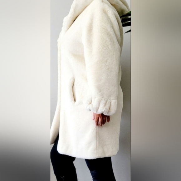 Gallery Women's Super Soft Faux Fur Coat Hooded Hook/Button Ivory Small - Picture 13 of 16